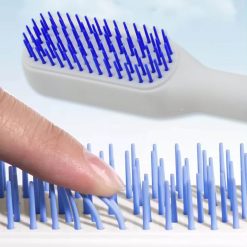 smooth and soft self cleaning hair comb