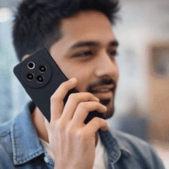 A person is on call by using Hooxar silicone mobile cover of Vivo T4 5G, iQOO Z10 5G mobile